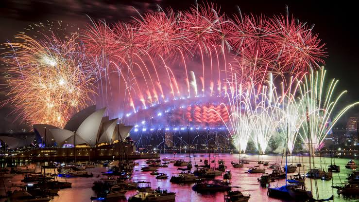 Sydney holding New Year’s Firecrackers regardless of seething out of control fires as fire boss Cautions of boycott
