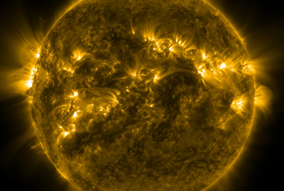 Dazzling time lapse includes a decade of the Sun